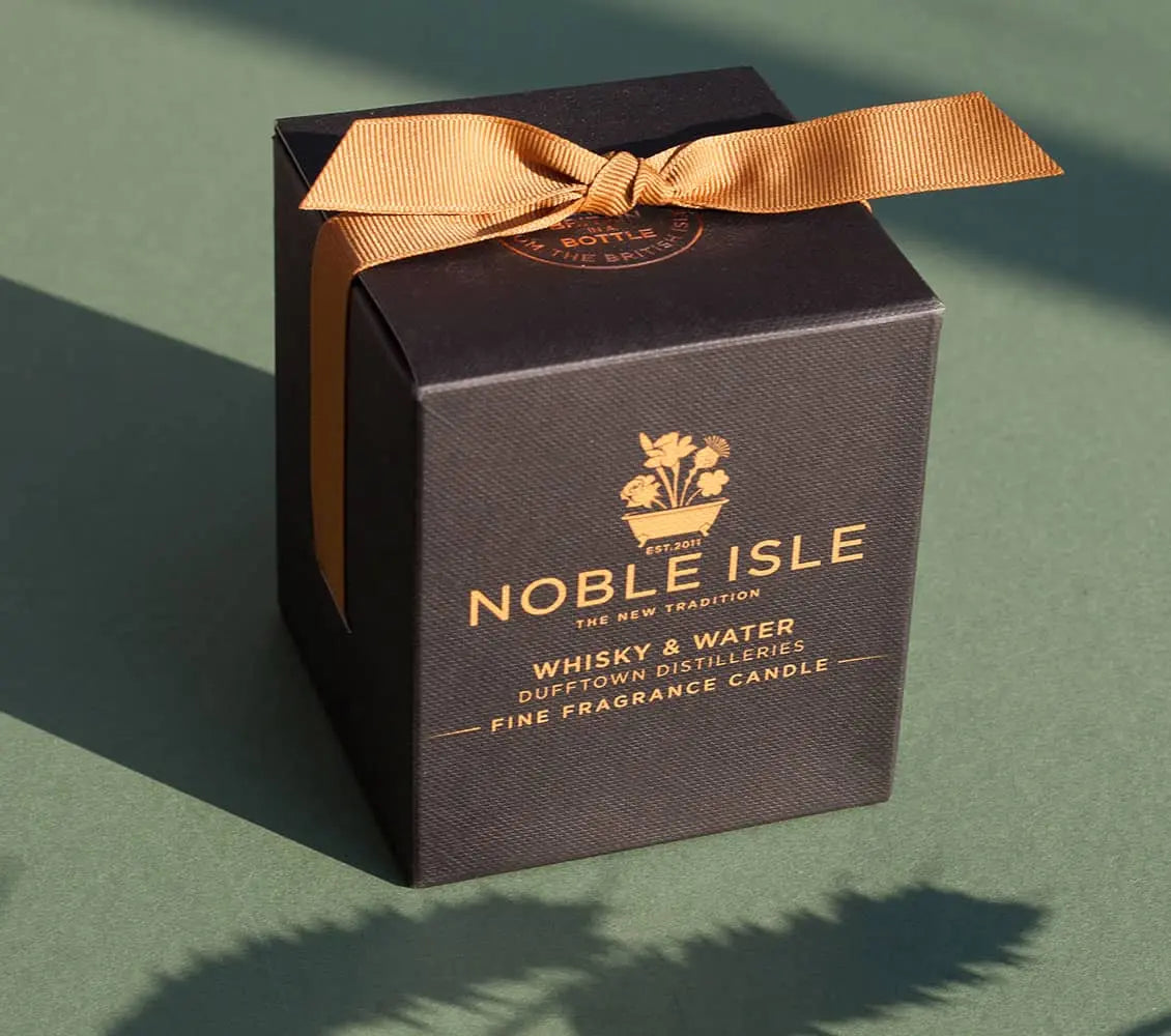 Noble Isle Whisky & Water Bathe By Candlelight Set