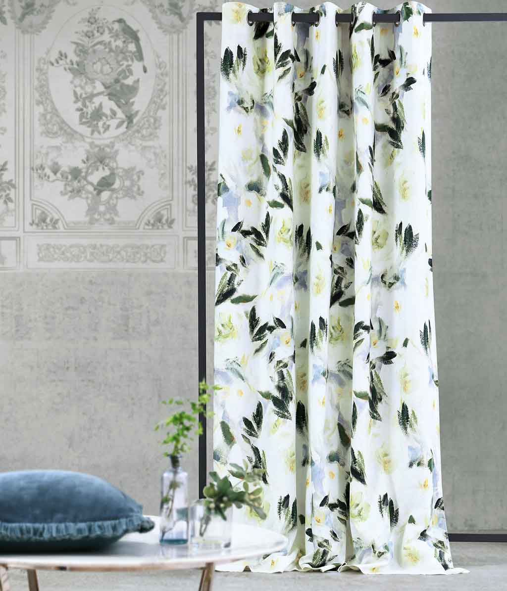Camellia Curtain