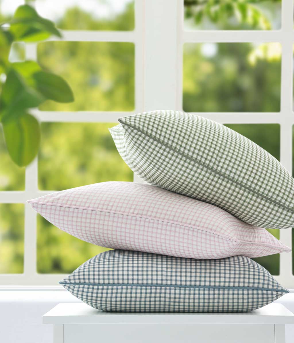 Gingham Cushion Pink
