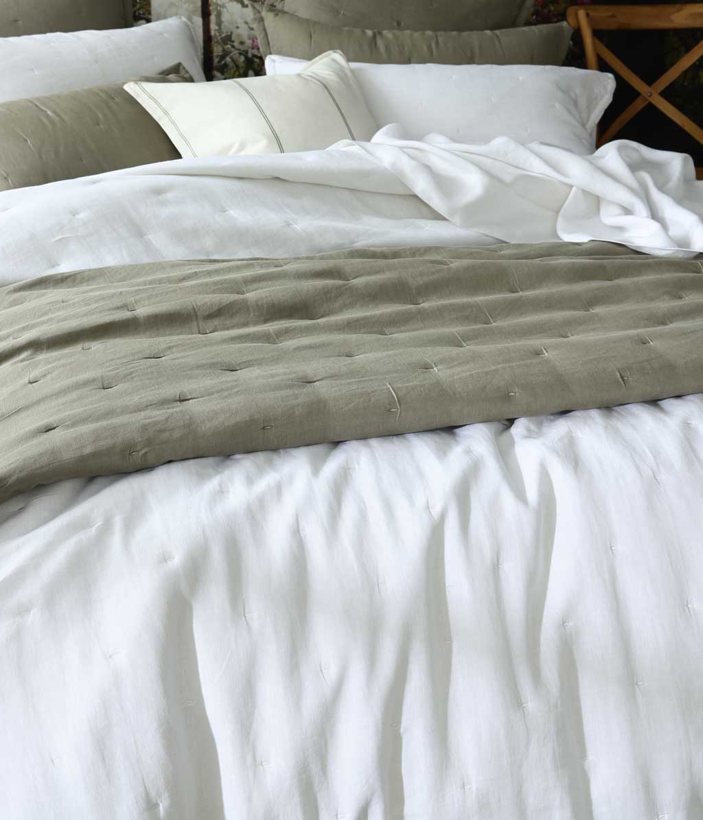 Laundered Linen White Bedspread Set