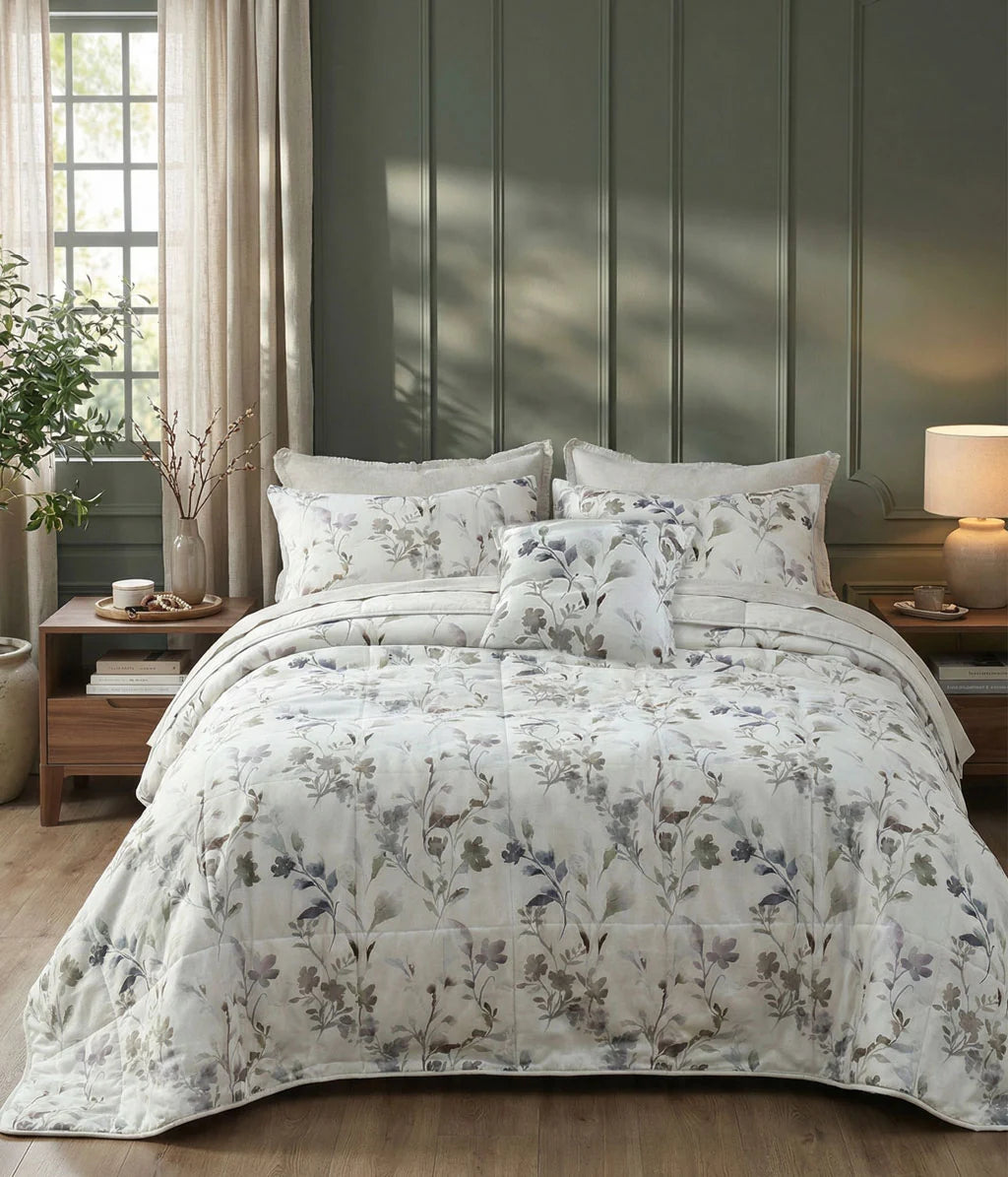 Serrata Bedspread Set