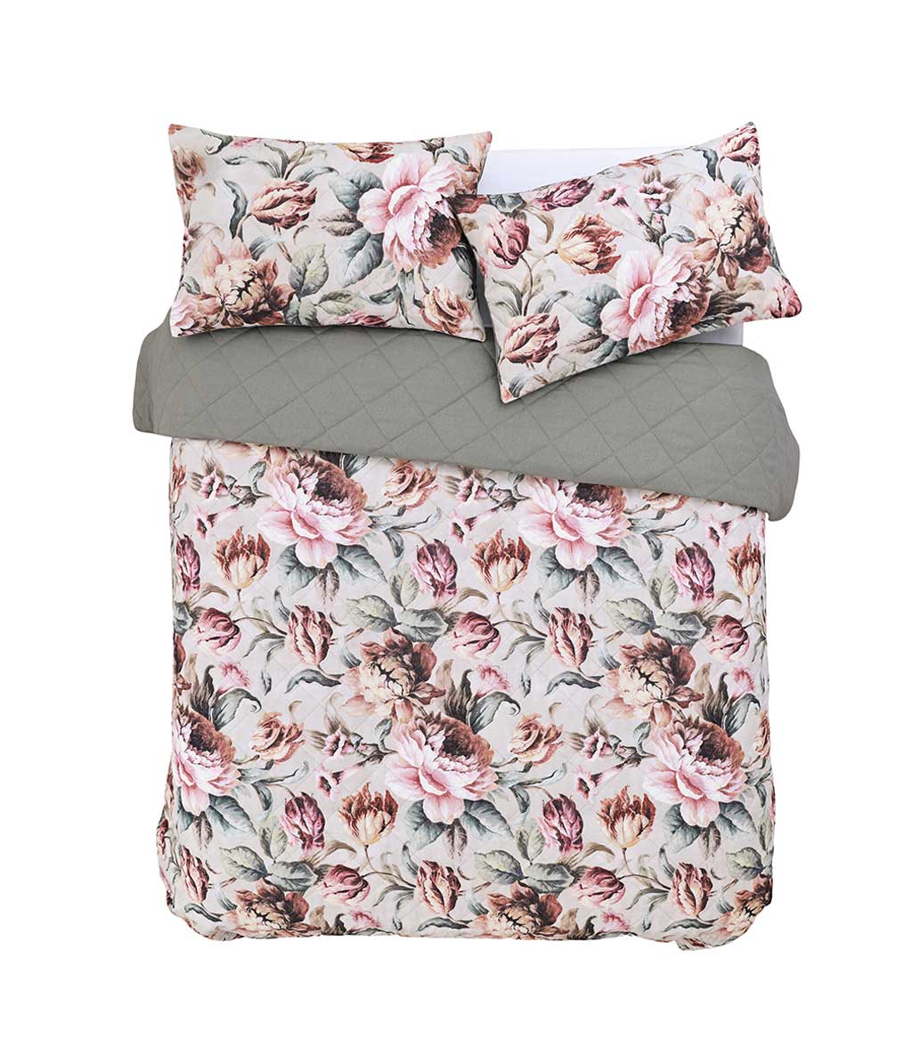 Maxima Bedspread