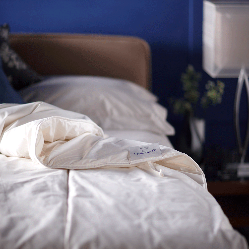 Double Wool Duvet 300 gsm Summer Lightweight 4-7 TOG
