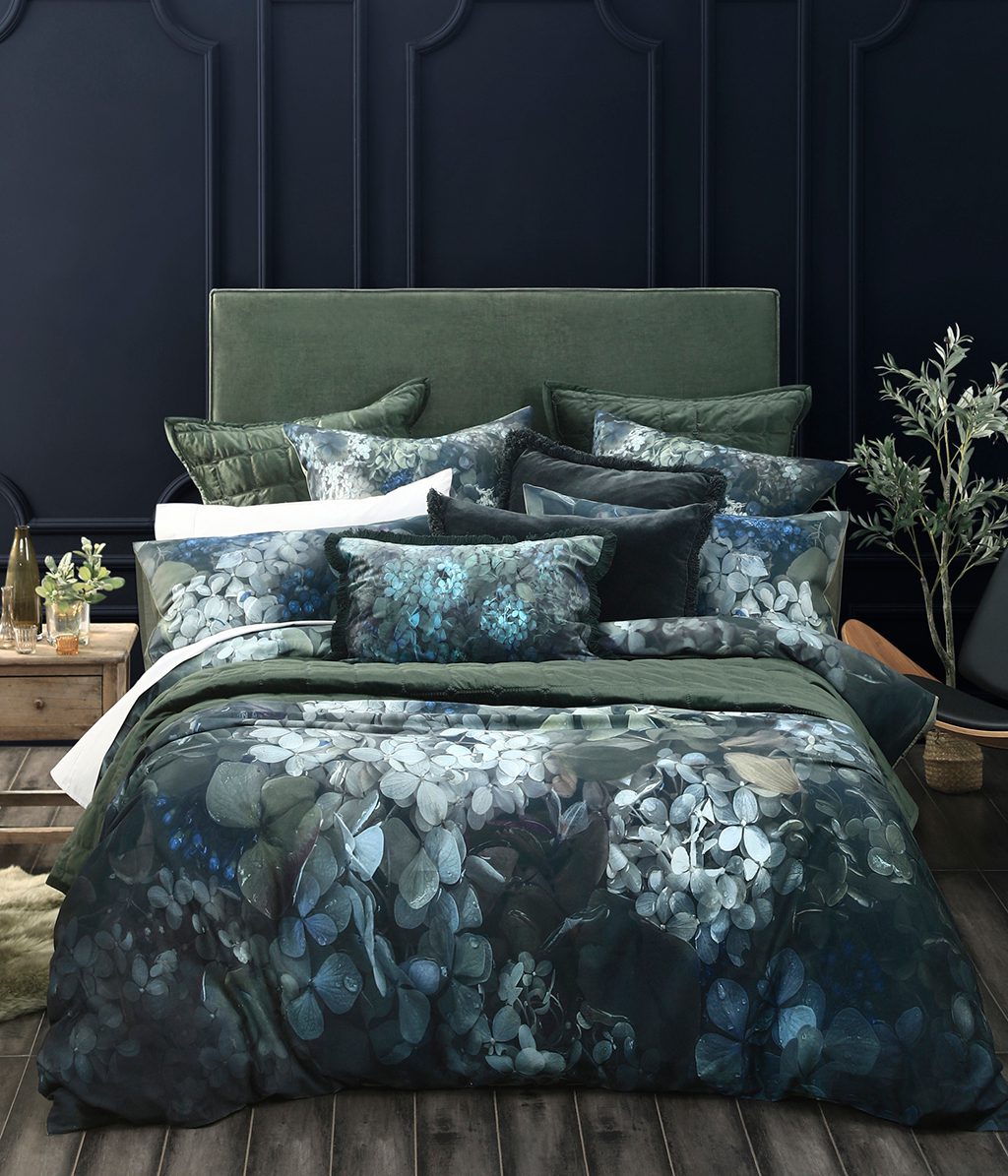 Eisa Duvet Set
