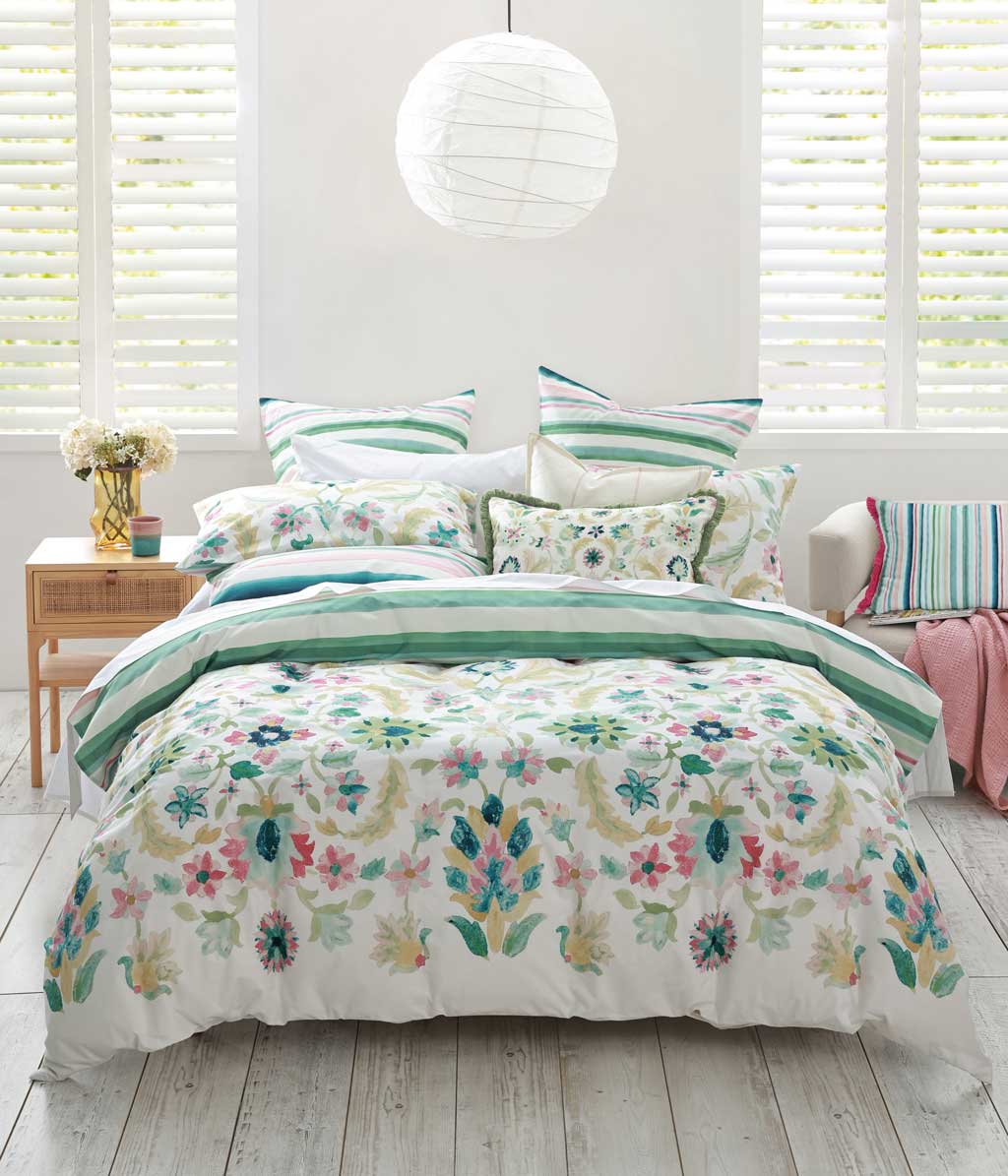 Freya Reversible Duvet Set