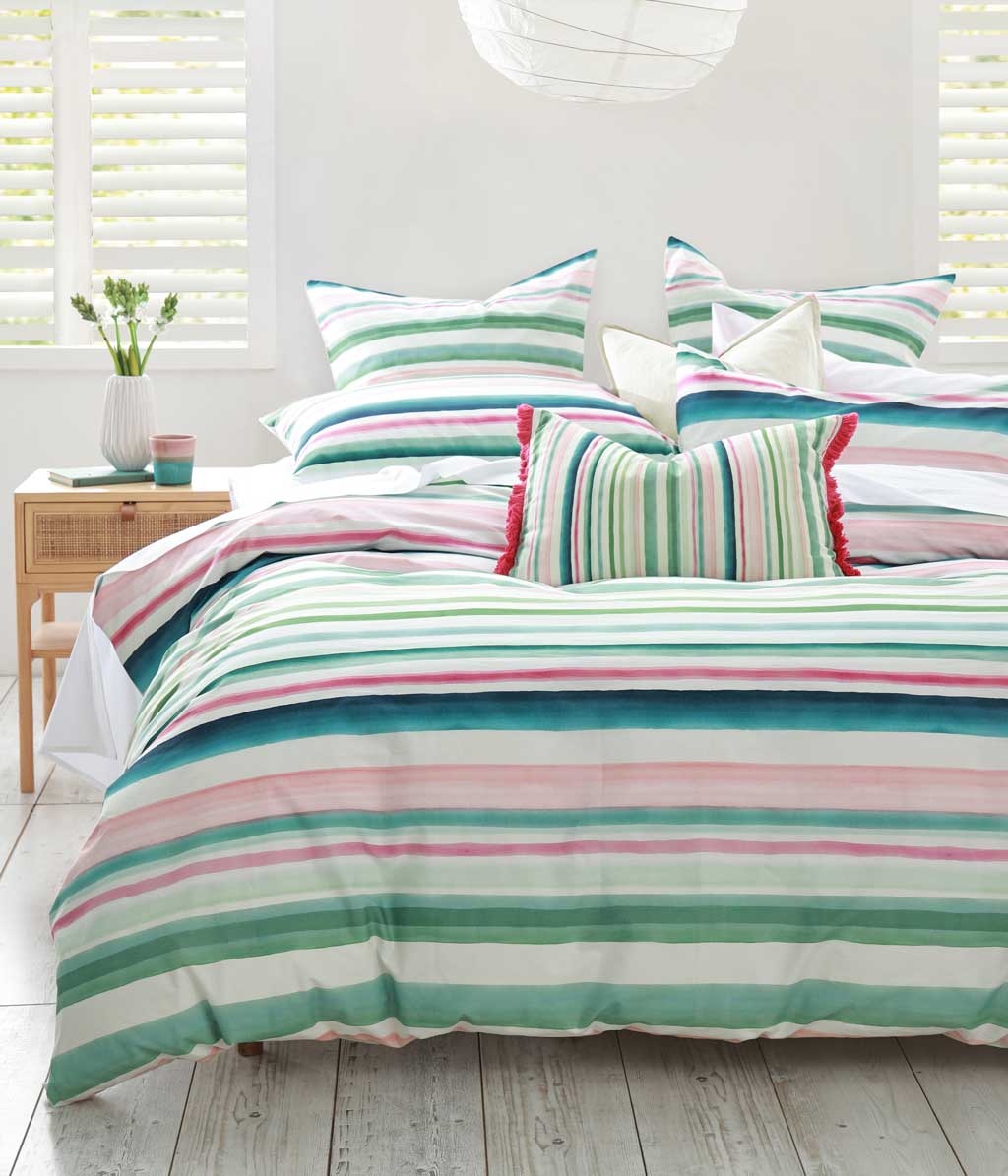 Freya Reversible Duvet Set