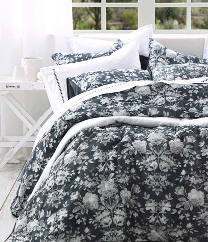 Georgie Bedspread Set