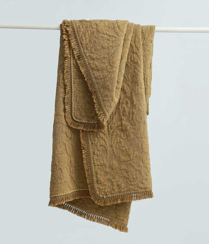 Mayen Throw Cumin