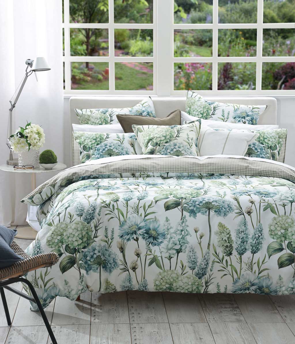 Piccadilly Reversible Duvet Set