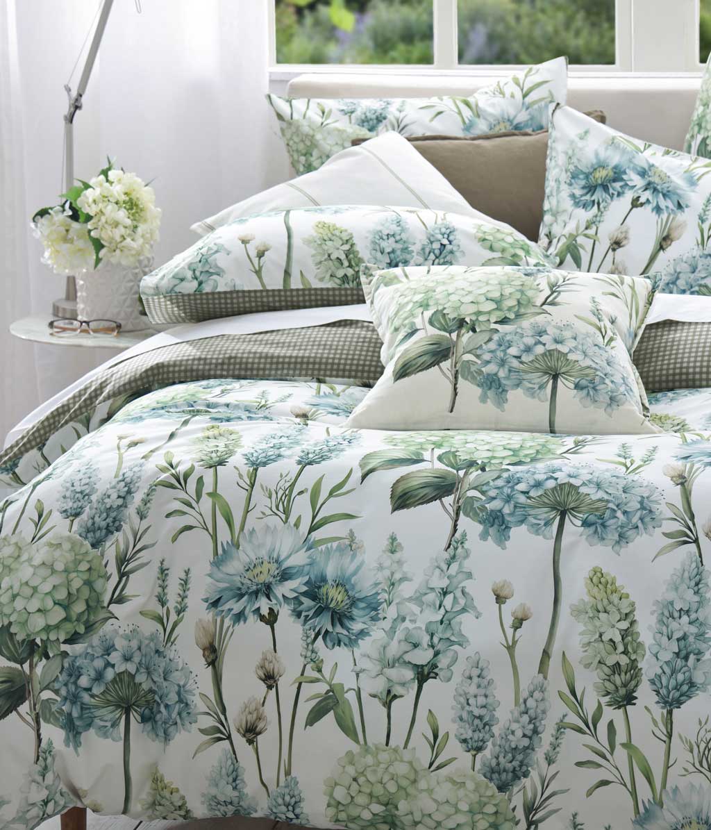 Piccadilly Reversible Duvet Set