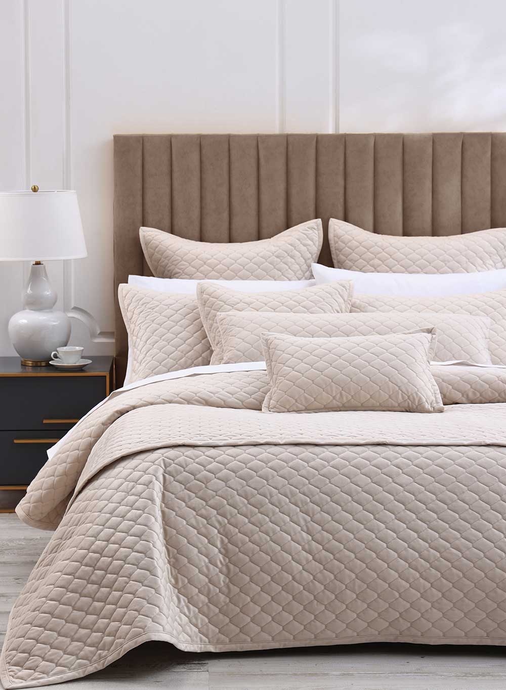 Turner Bedspread Set Latte