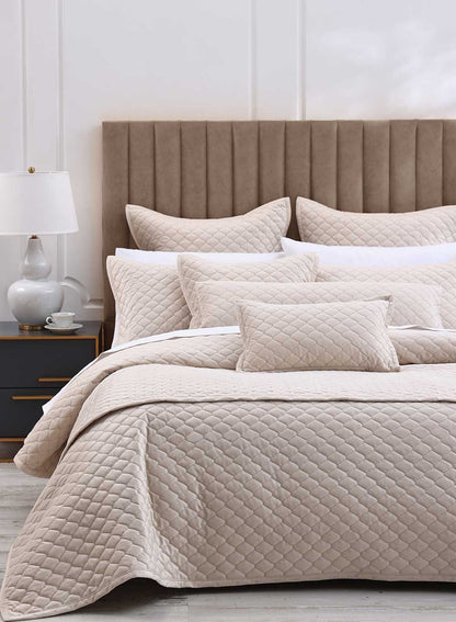 Turner Bedspread Set Latte