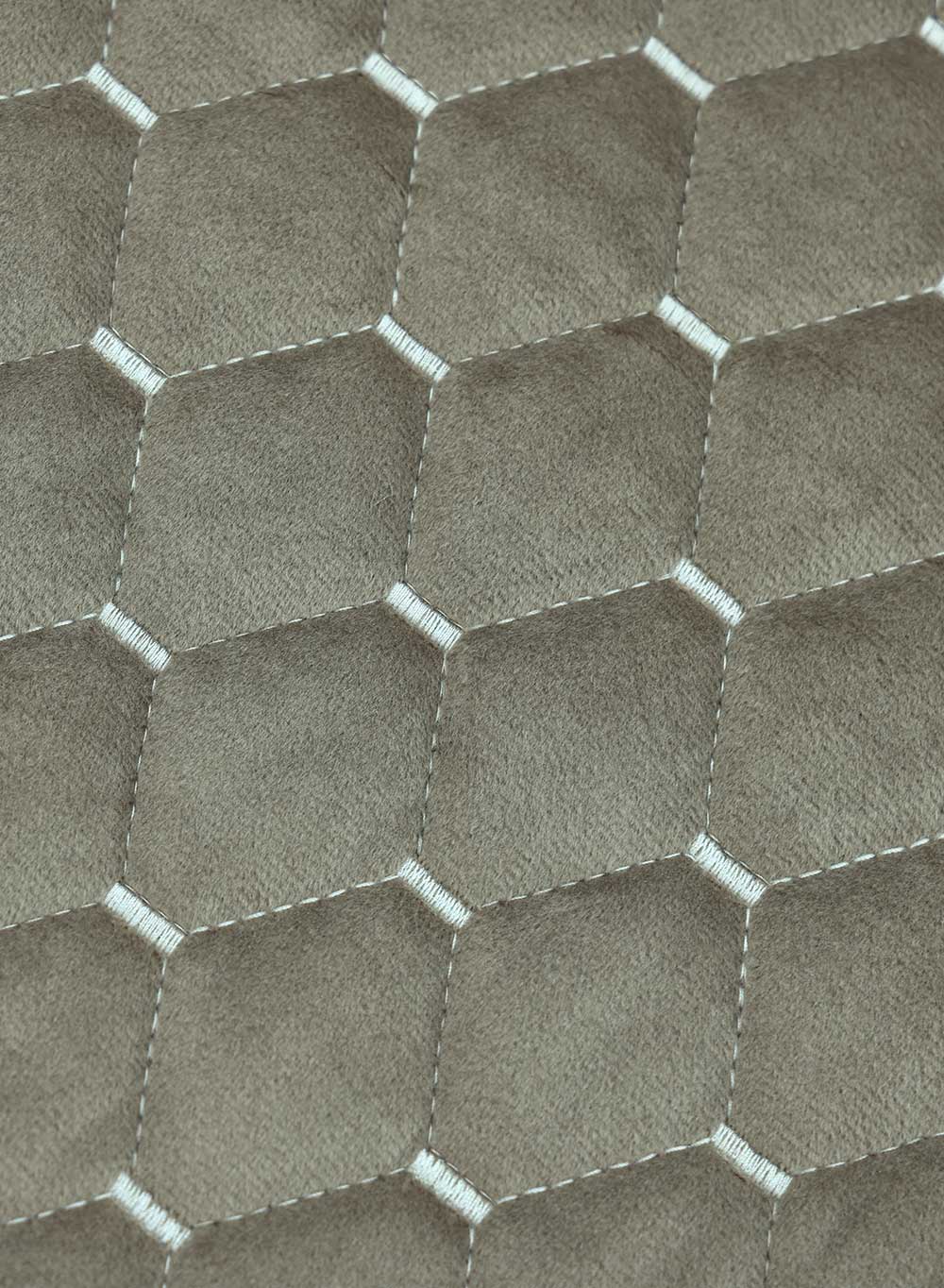 Turner Bedspread Set Oak