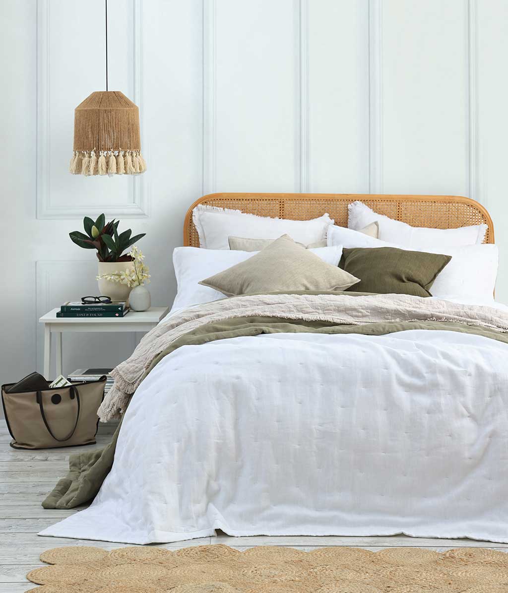 Laundered Linen White Bedspread Set