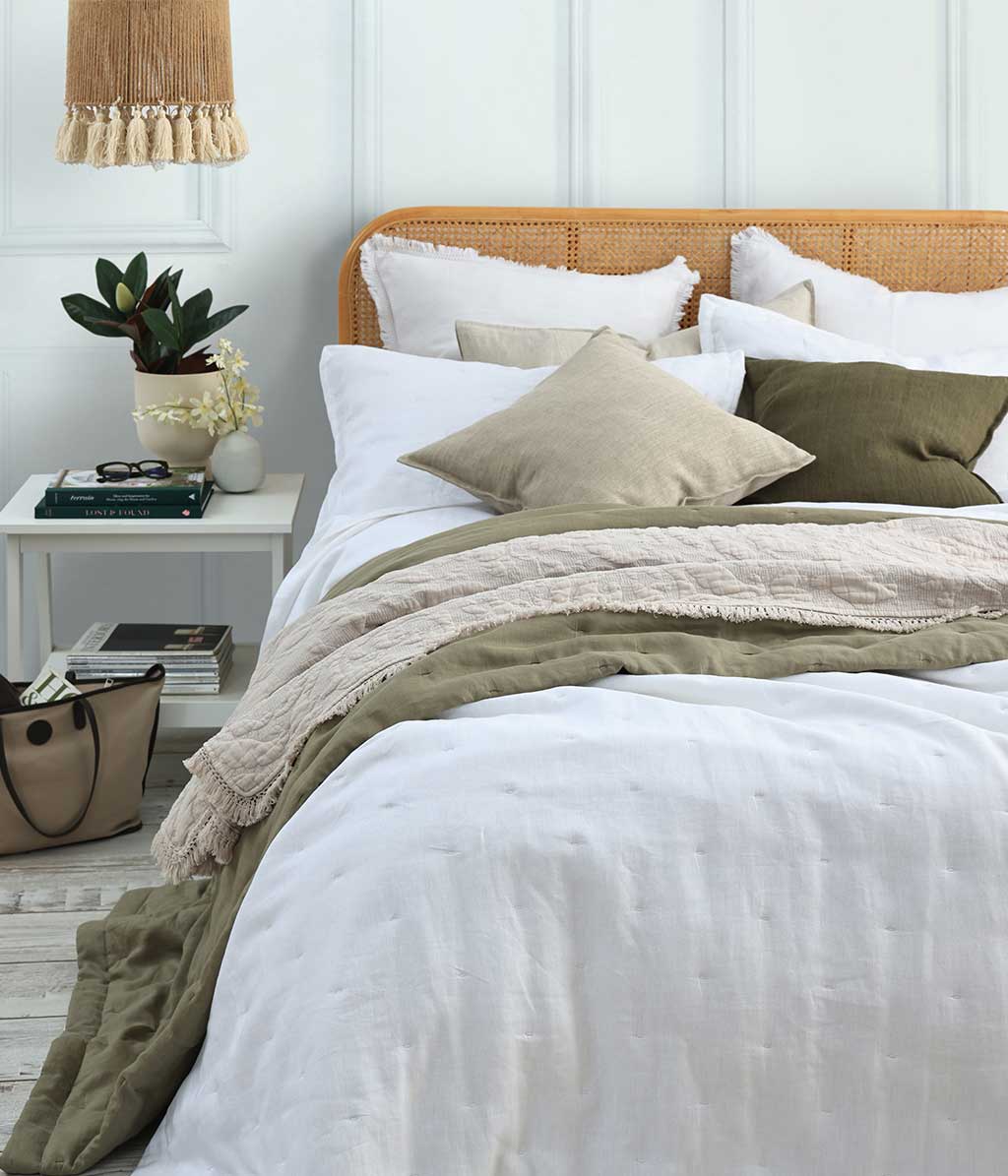 Laundered Linen White Bedspread Set