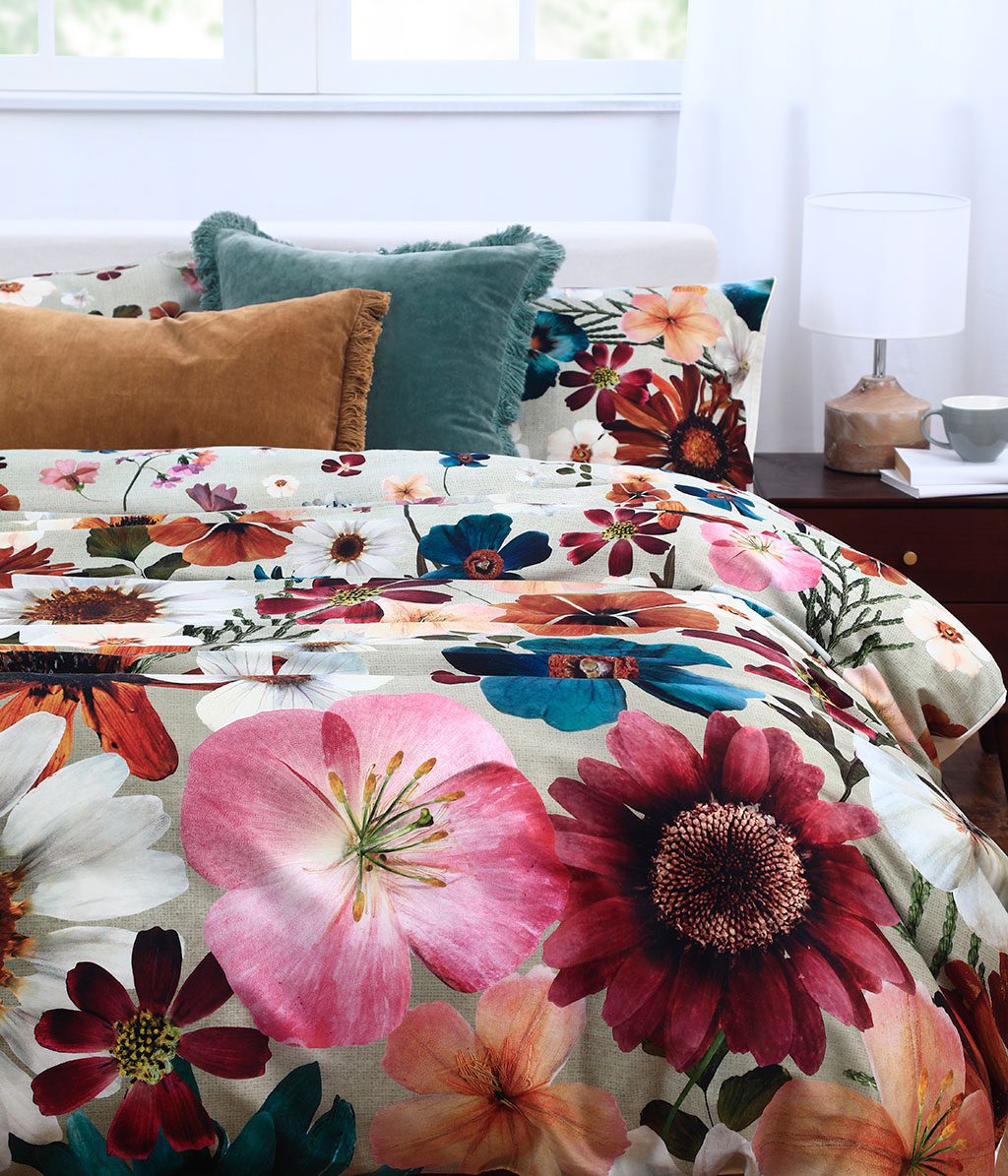 Flowerbed Duvet Set