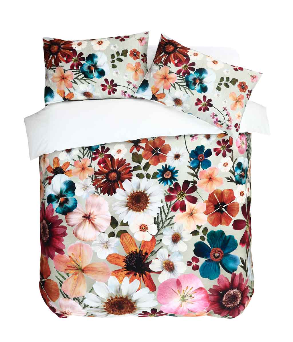 Flowerbed Duvet Set