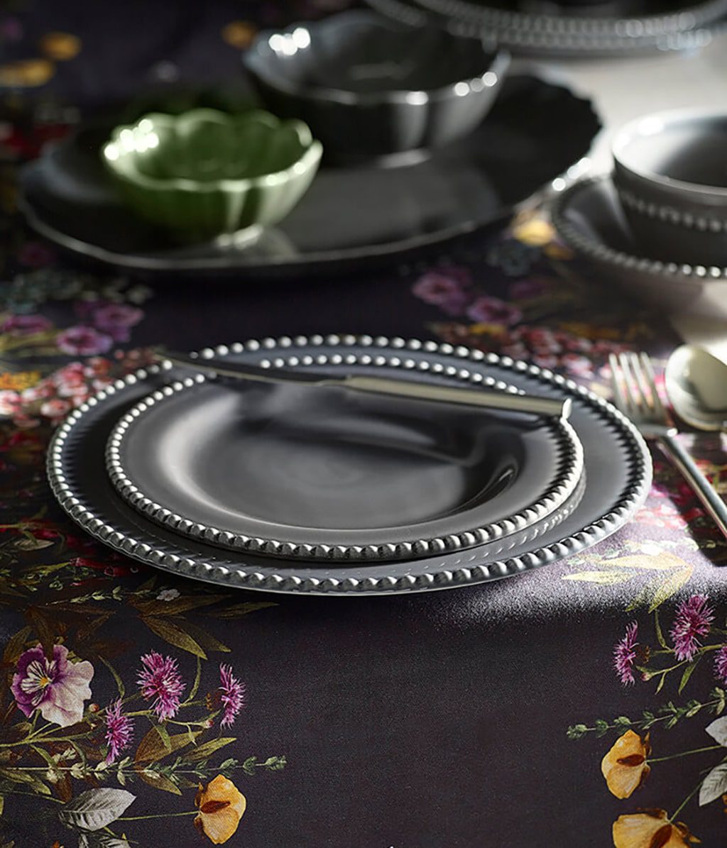 Grey dinner plate clearance set