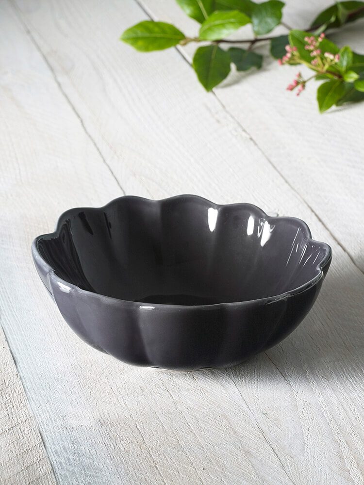 Large Scallop Nibble Bowl Grey